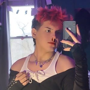 Meet your Posher, Scott